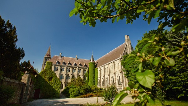 Savons naturels, herbes et retraite à l'abbaye de Maredsous